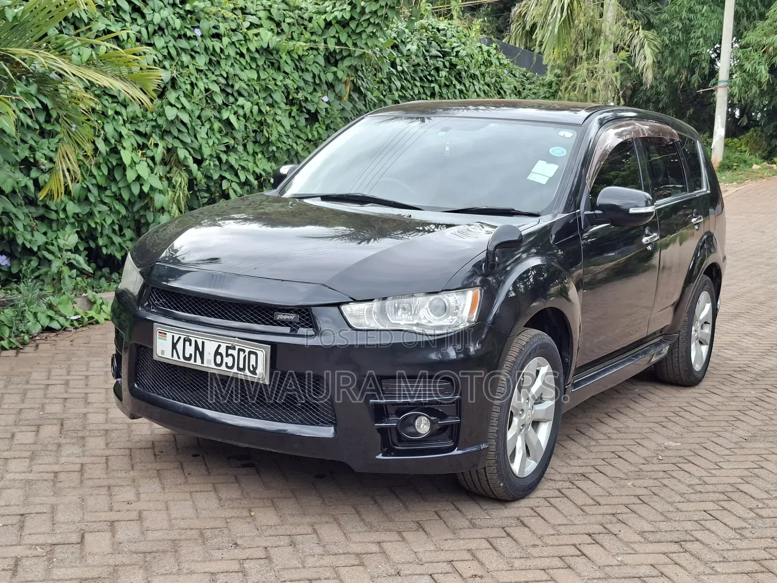 Mitsubishi Outlander 2010 Black