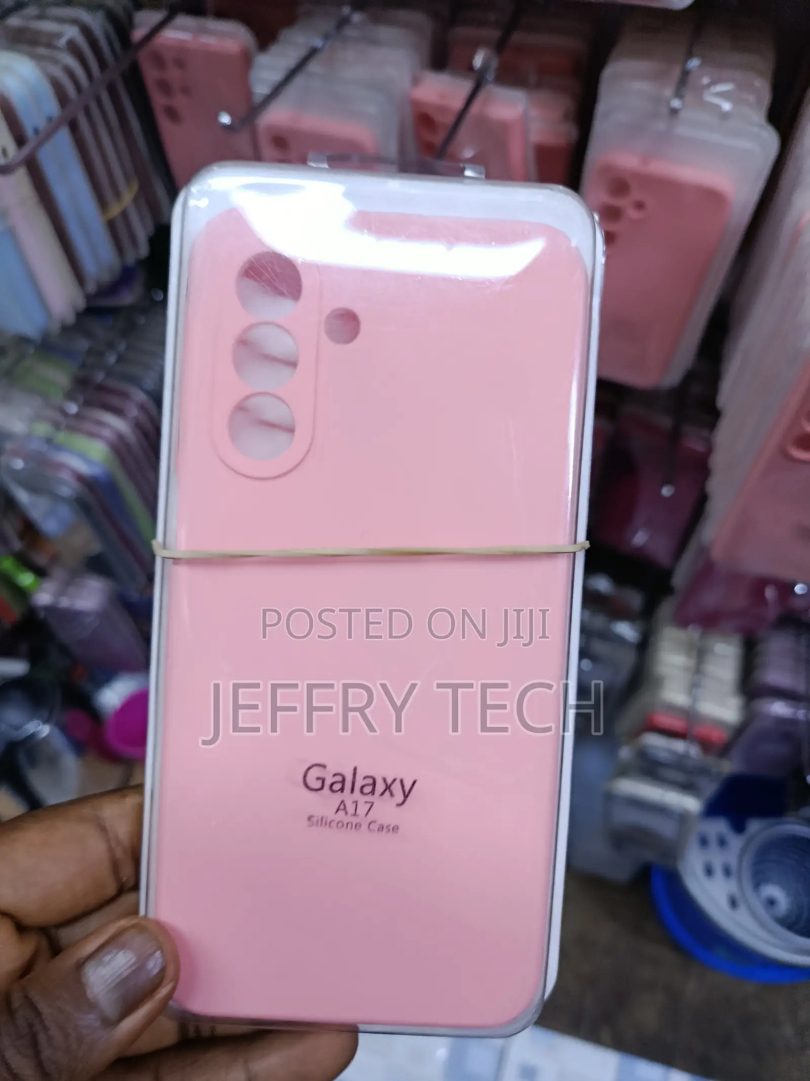 Seahai Samsung Galaxy A17 Microfiber Lining Liquid Silicone Case