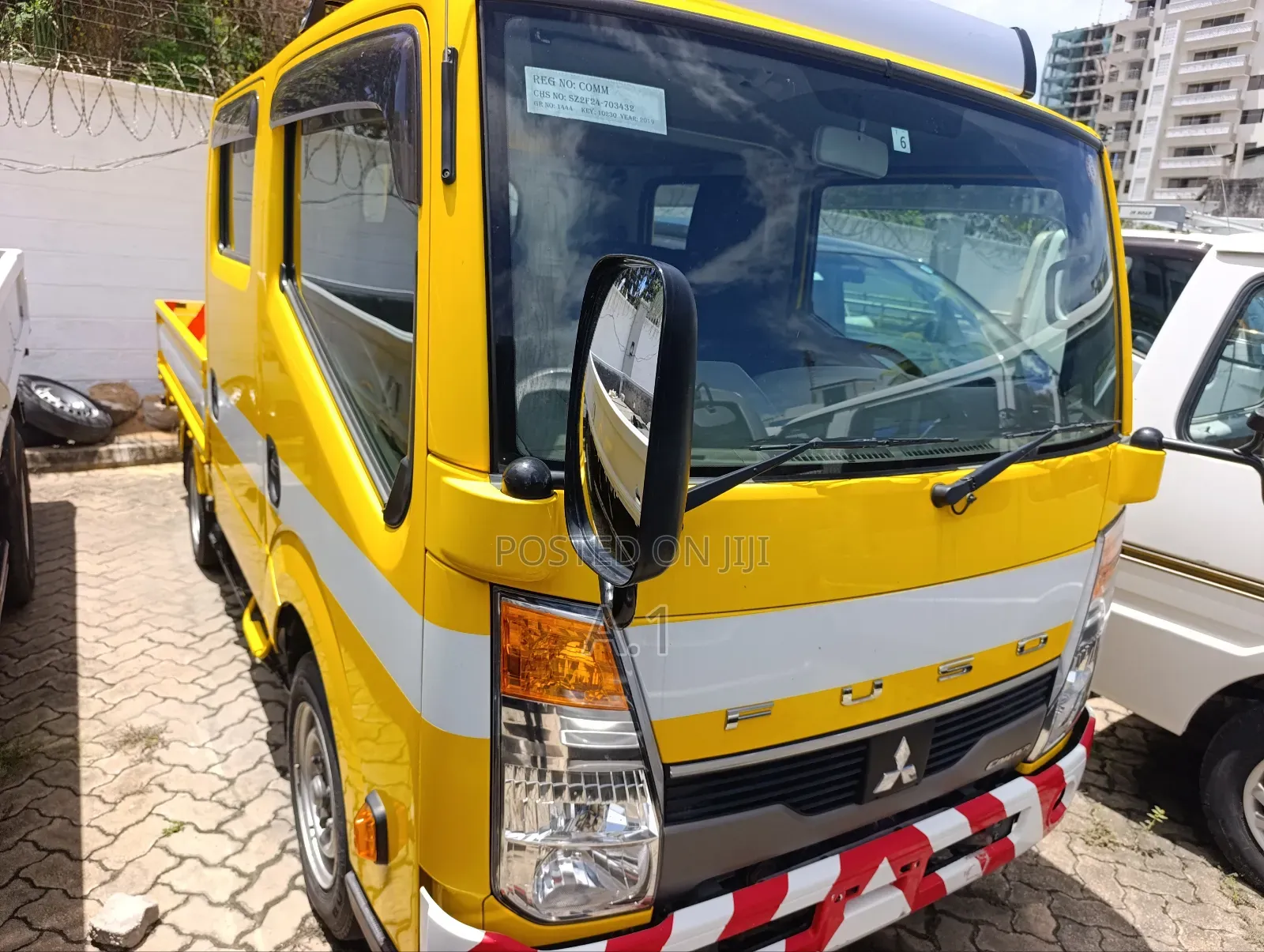 Mitsubishi Fuso Canter Double Cabin