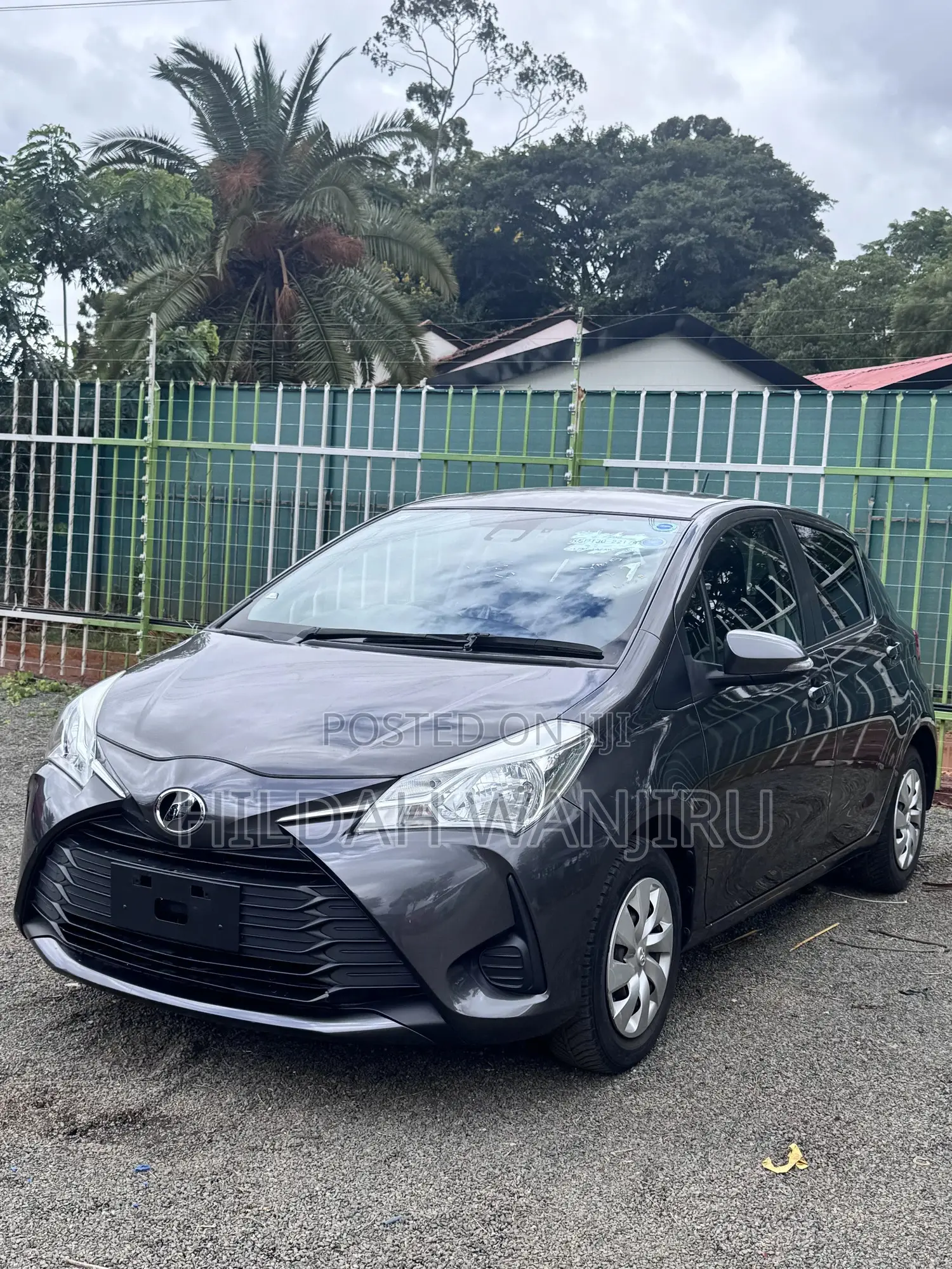 Toyota Vitz 2018 Brown