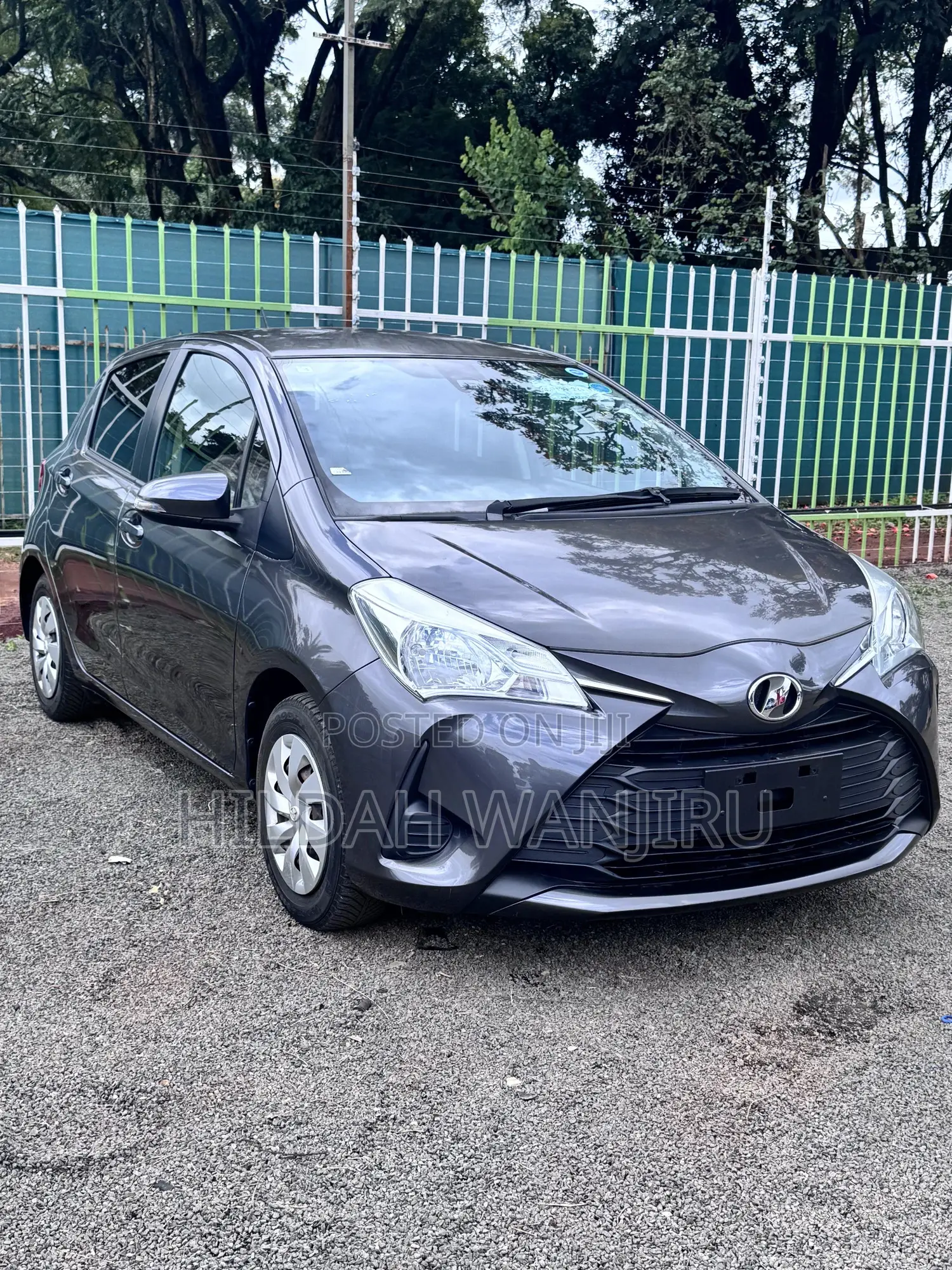 Toyota Vitz 2018 Brown
