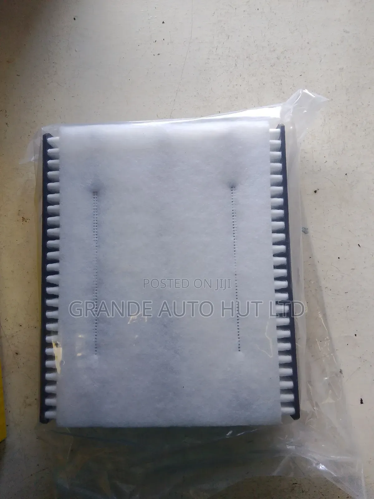 Air Filter Toyota Hiace 2013 (Js Brand)