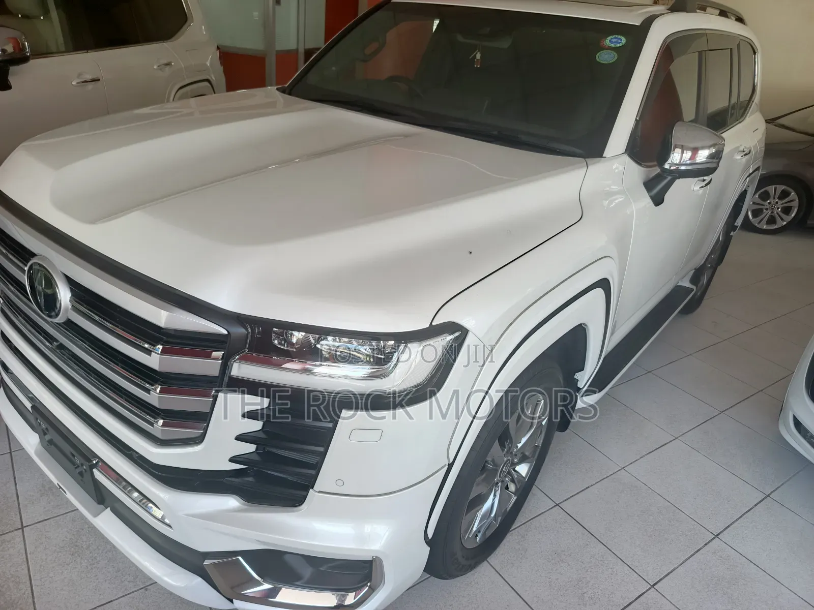 Toyota Land Cruiser Prado 2021 White