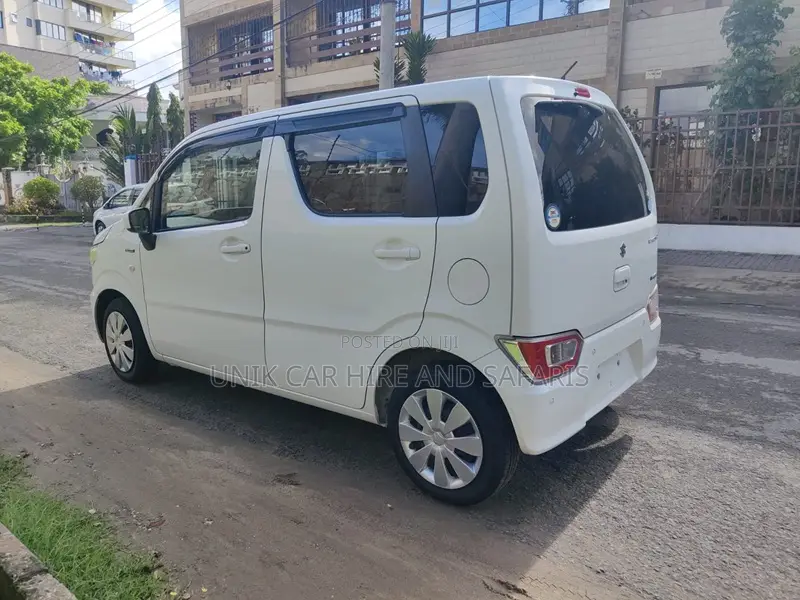Suzuki Wagon R 660 Hybrid FWD 2020 White
