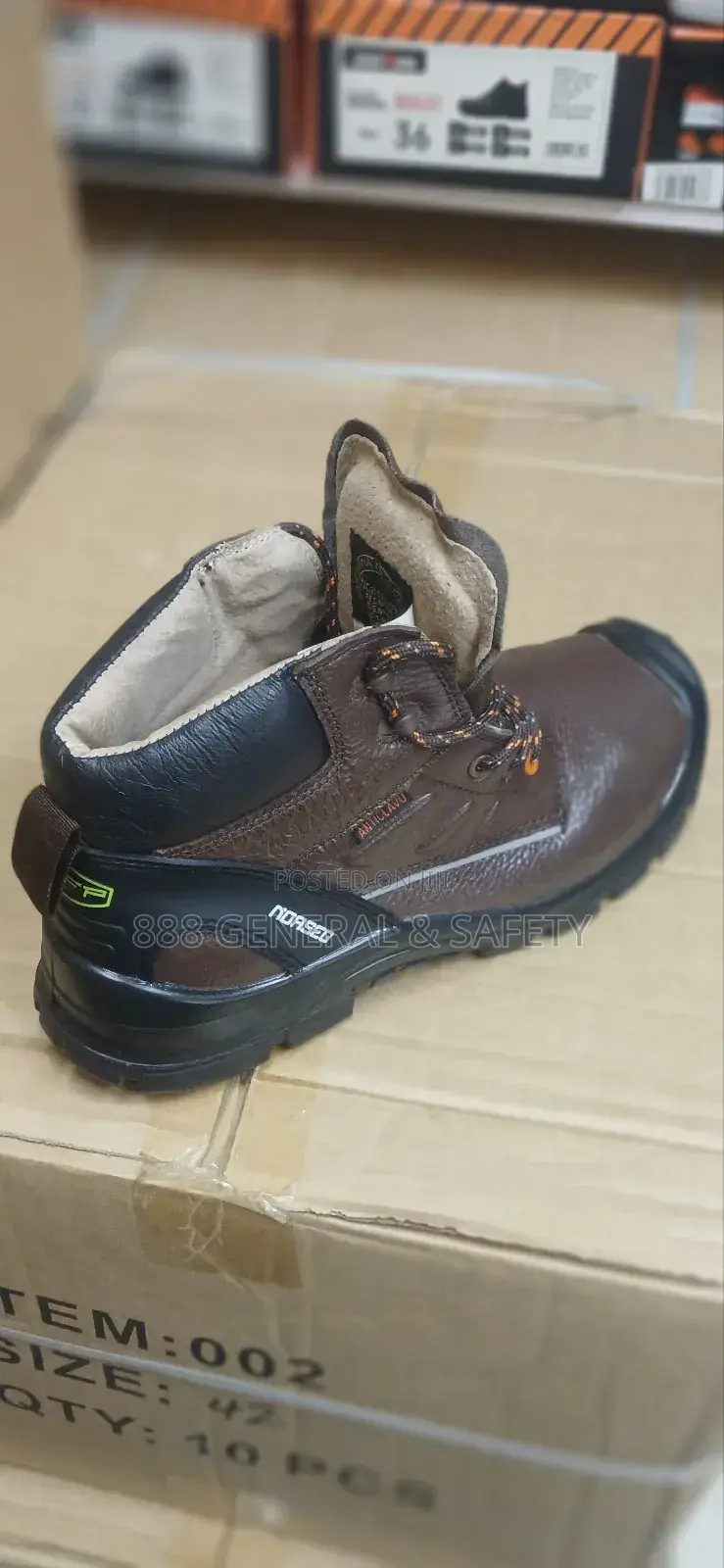 Safety Boots Size 43 - High Quality