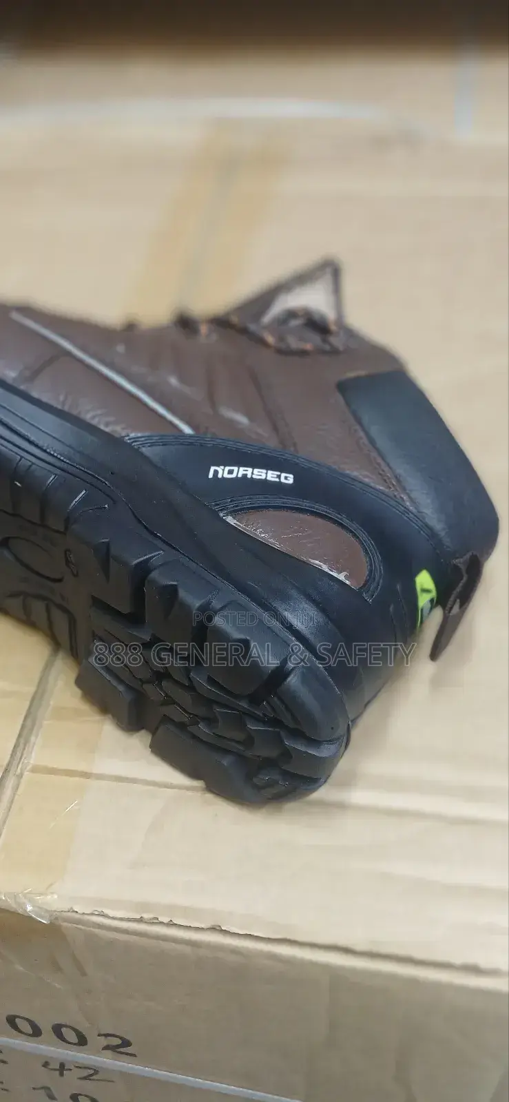 Safety Boots Size 43 - High Quality