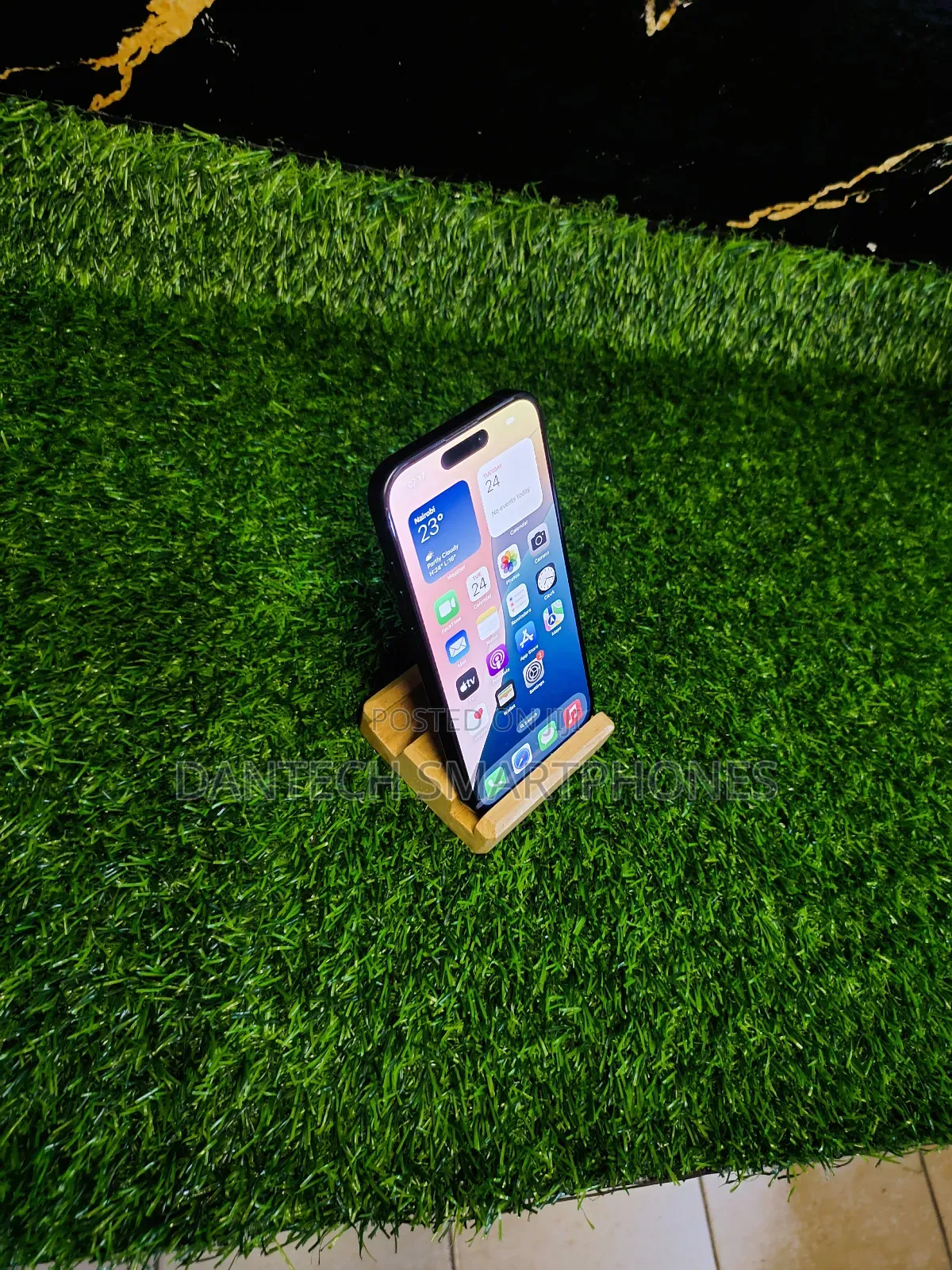 New Apple iPhone 15 Pro 256 GB Bronze