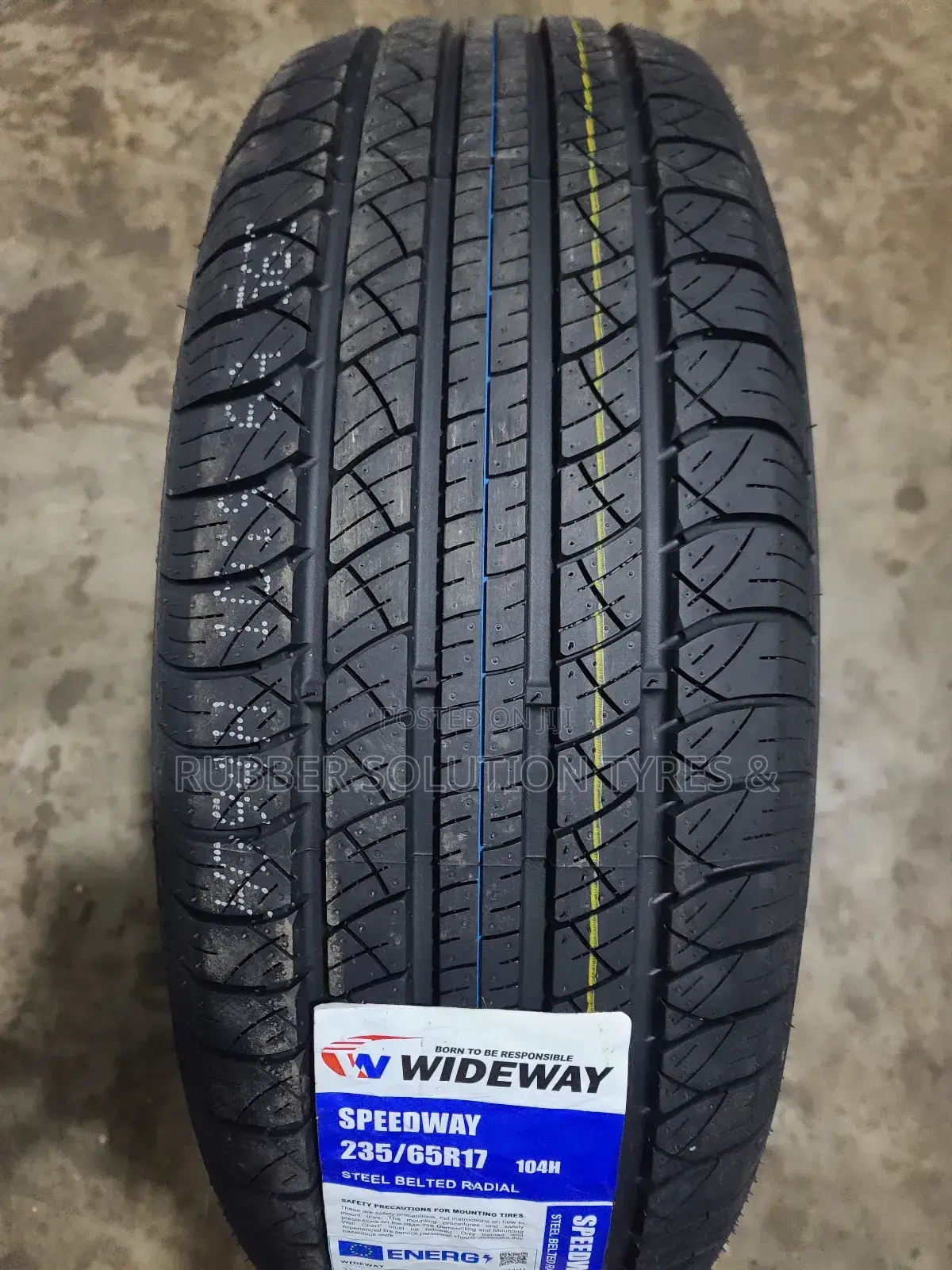 235 /65 R17 Wideway Tyres 104h Speedways