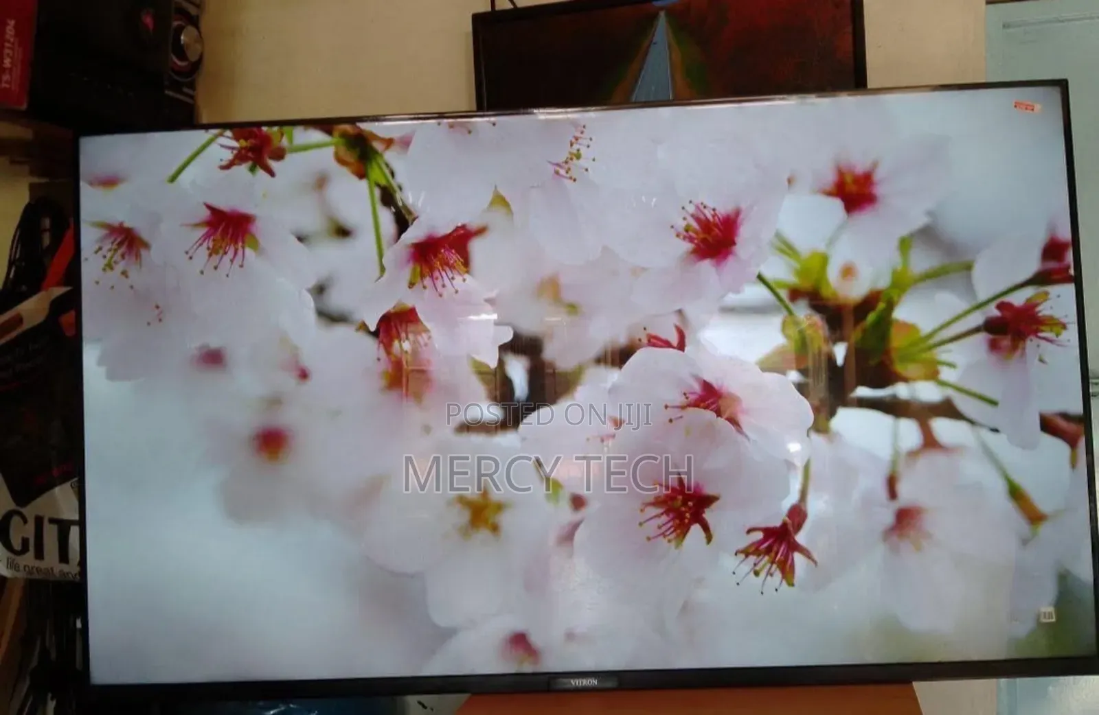 Vitron 50inches Qled Tv.