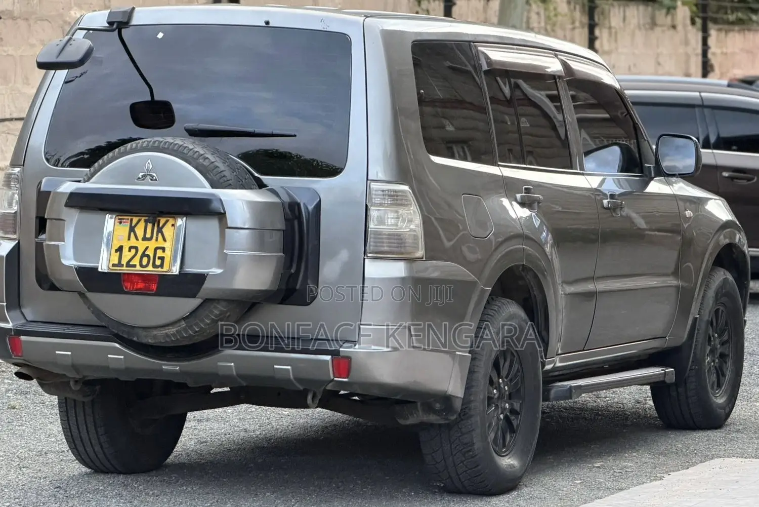 Mitsubishi Pajero 2013 Gray