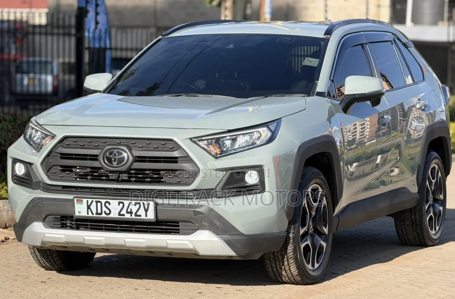 Toyota RAV4 Adventure 2019 Green