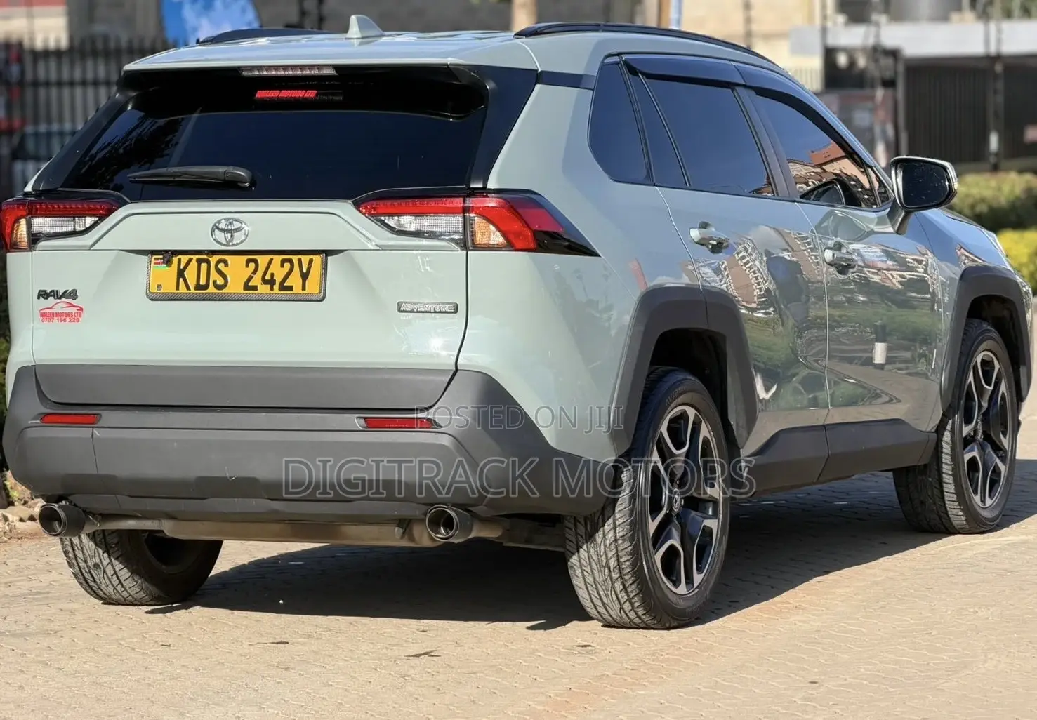 Toyota RAV4 Adventure 2019 Green