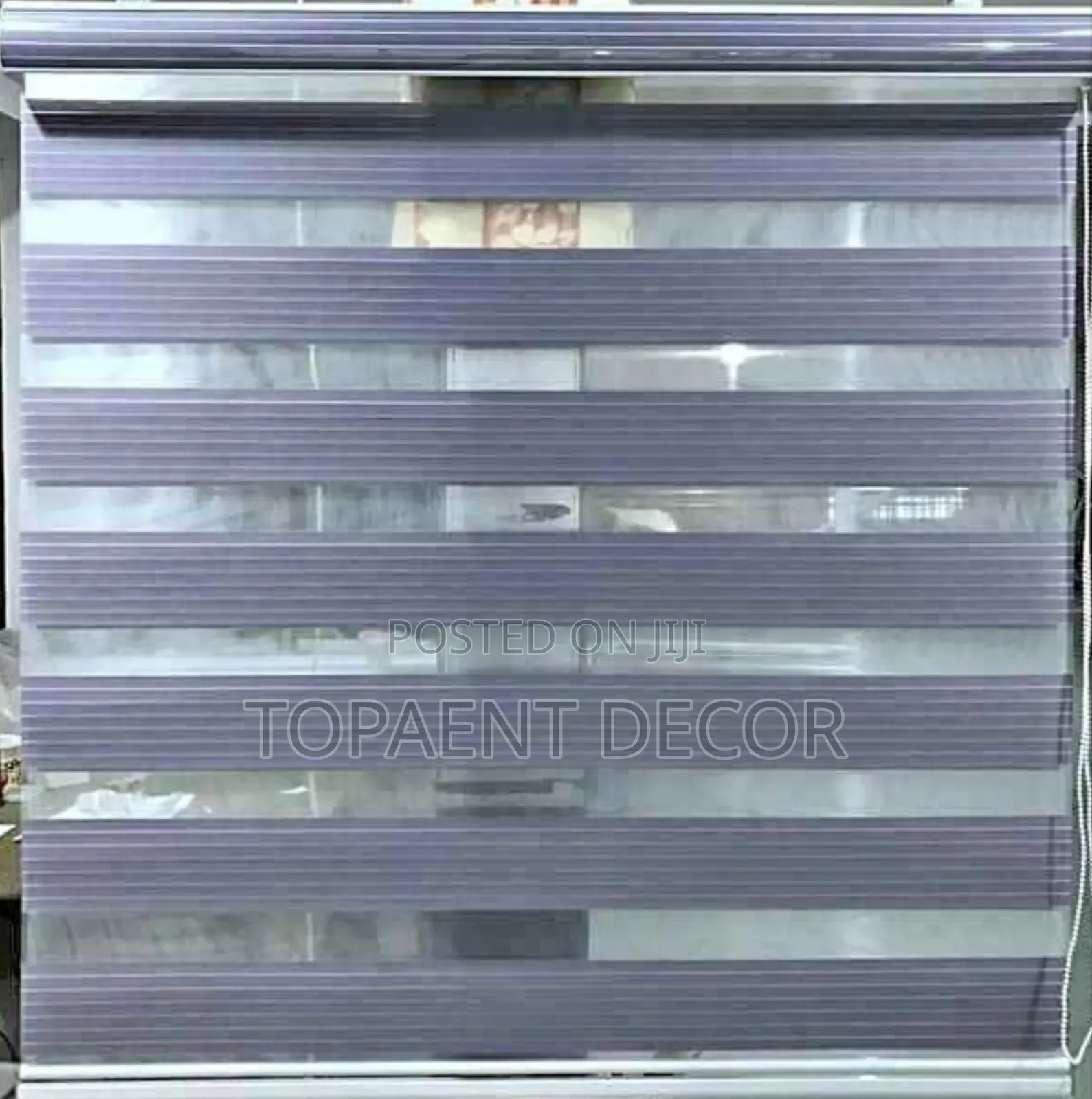 Light Grey Window Upgrade Horizontal Office Window Blinds