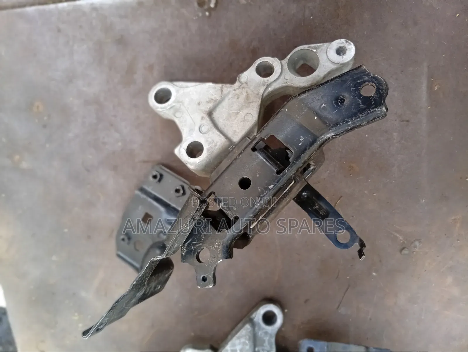 Mira Gear Mount