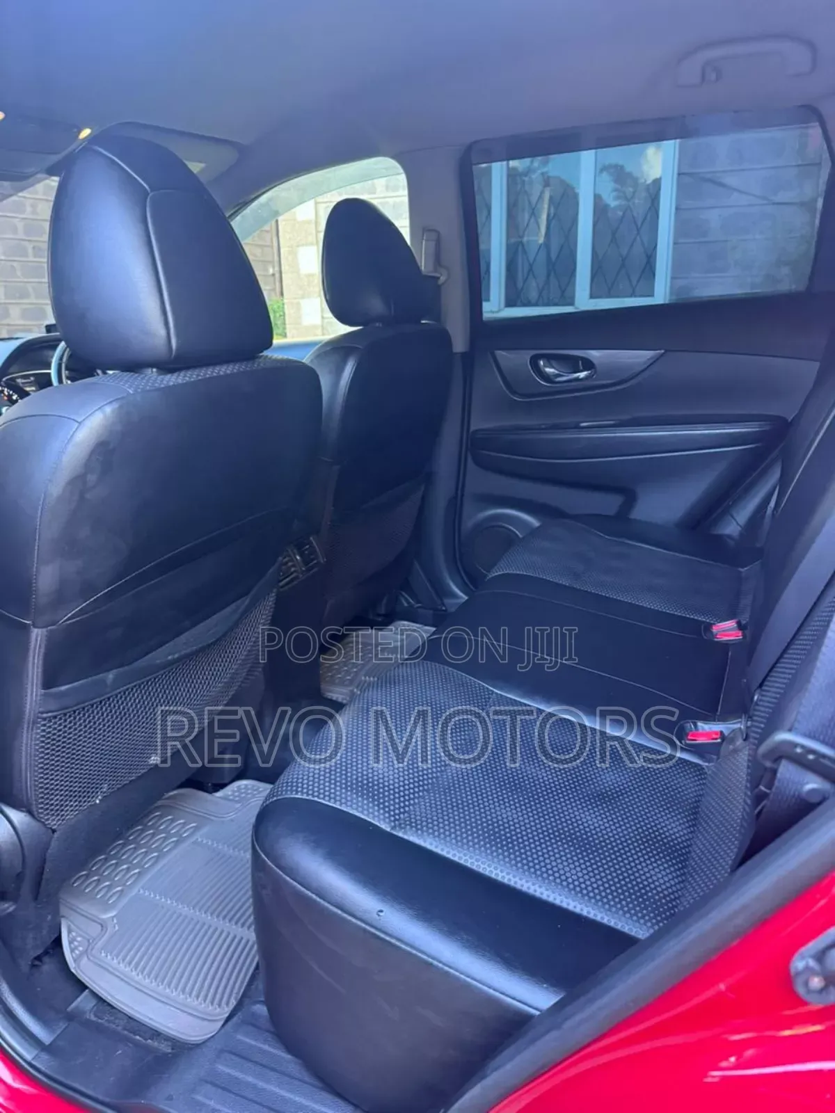Nissan X-Trail 2.0 Petrol AWD 2016 Red