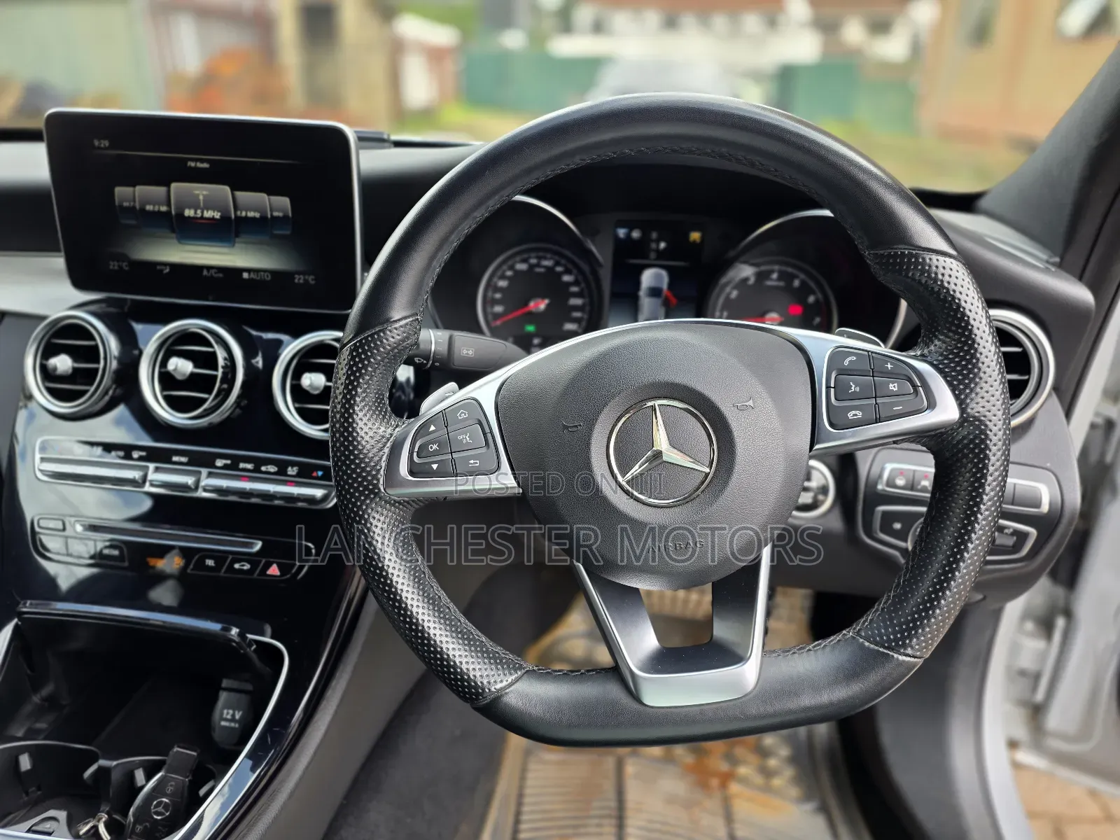 Mercedes-Benz C180 2018 Silver