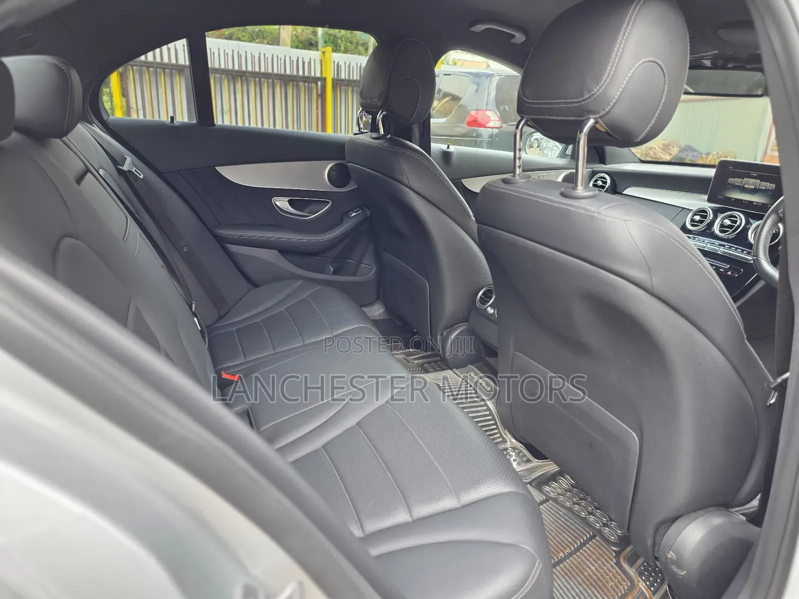 Mercedes-Benz C180 2018 Silver