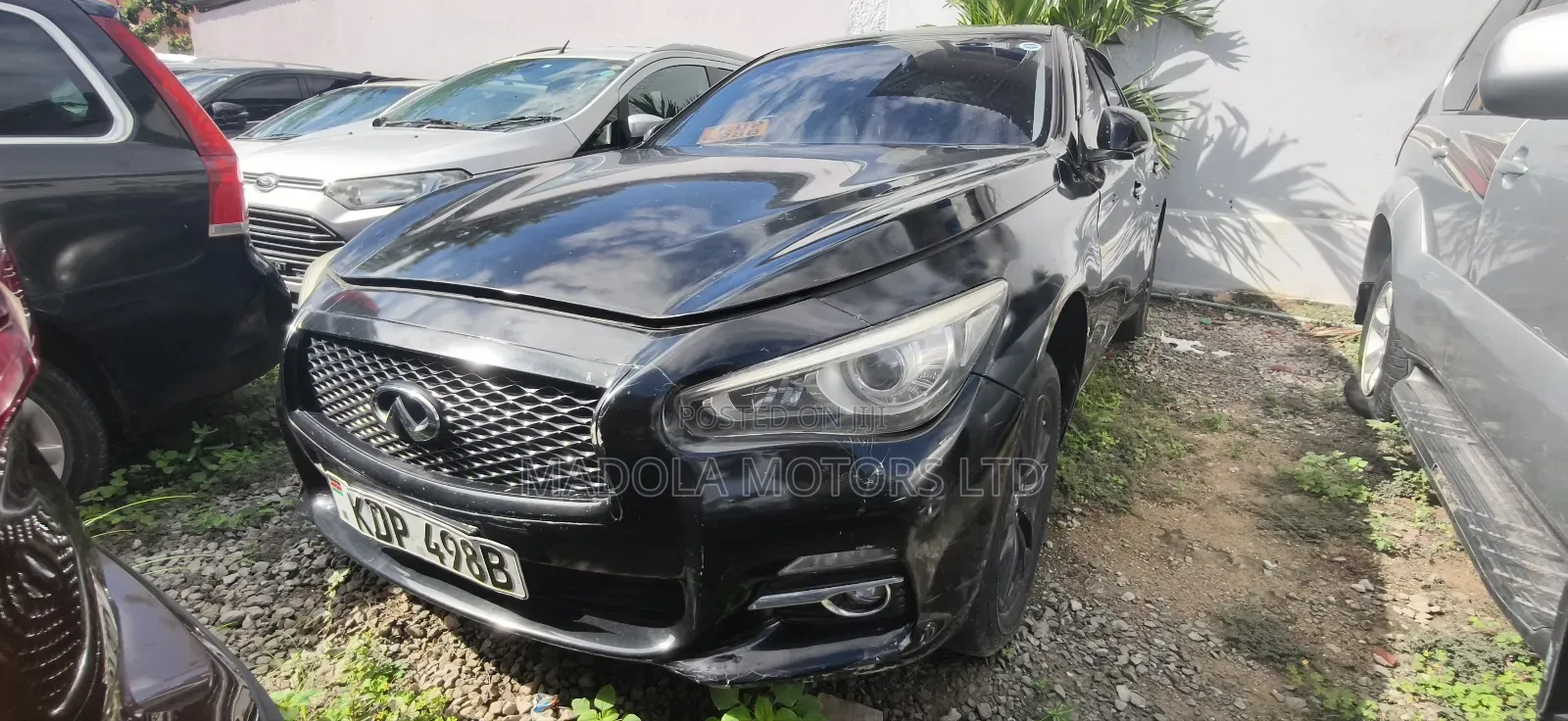 Nissan Skyline 2017 Black