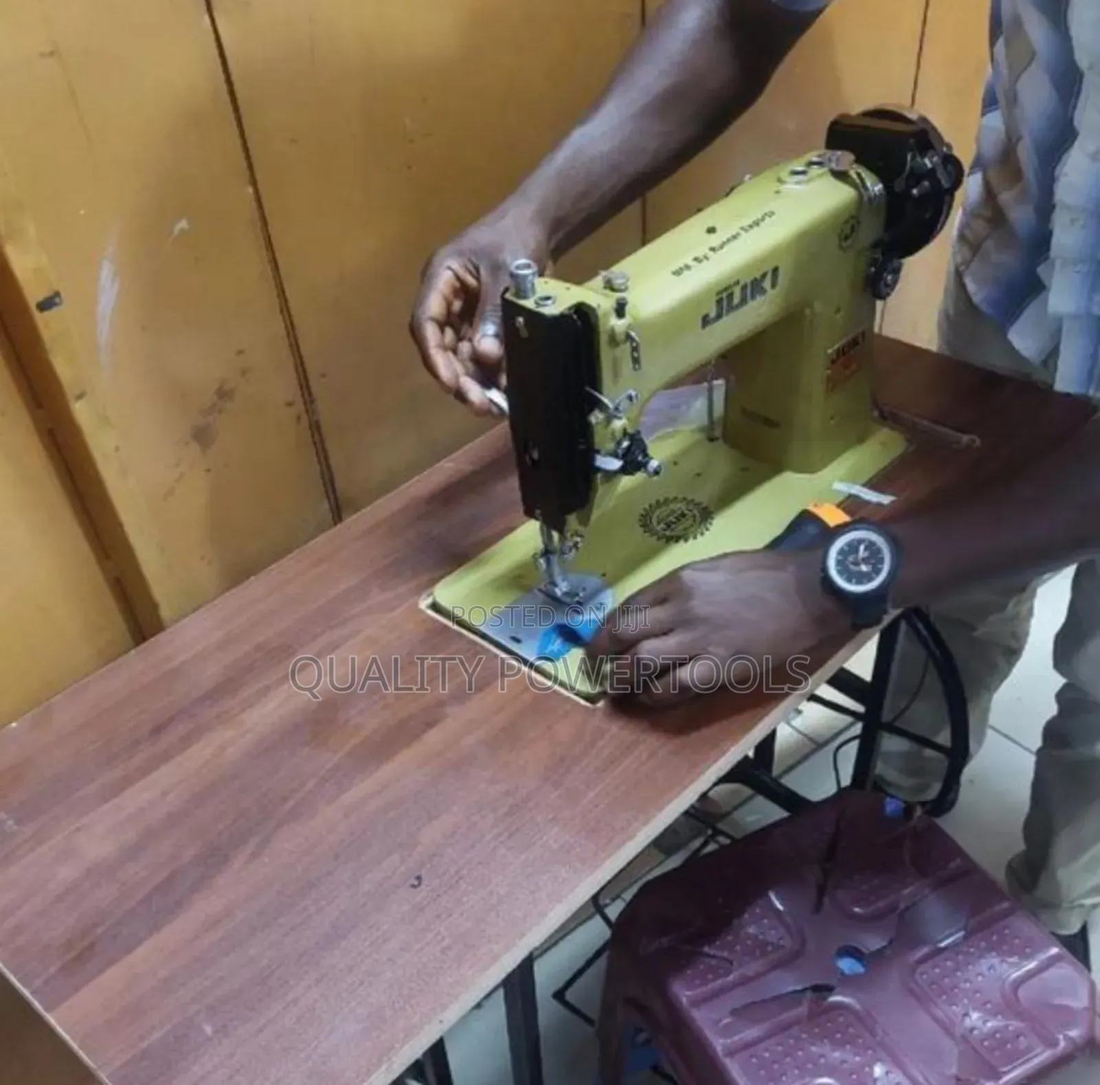Complete Juki Ta2 Industrial Sewing Machine+Local Table