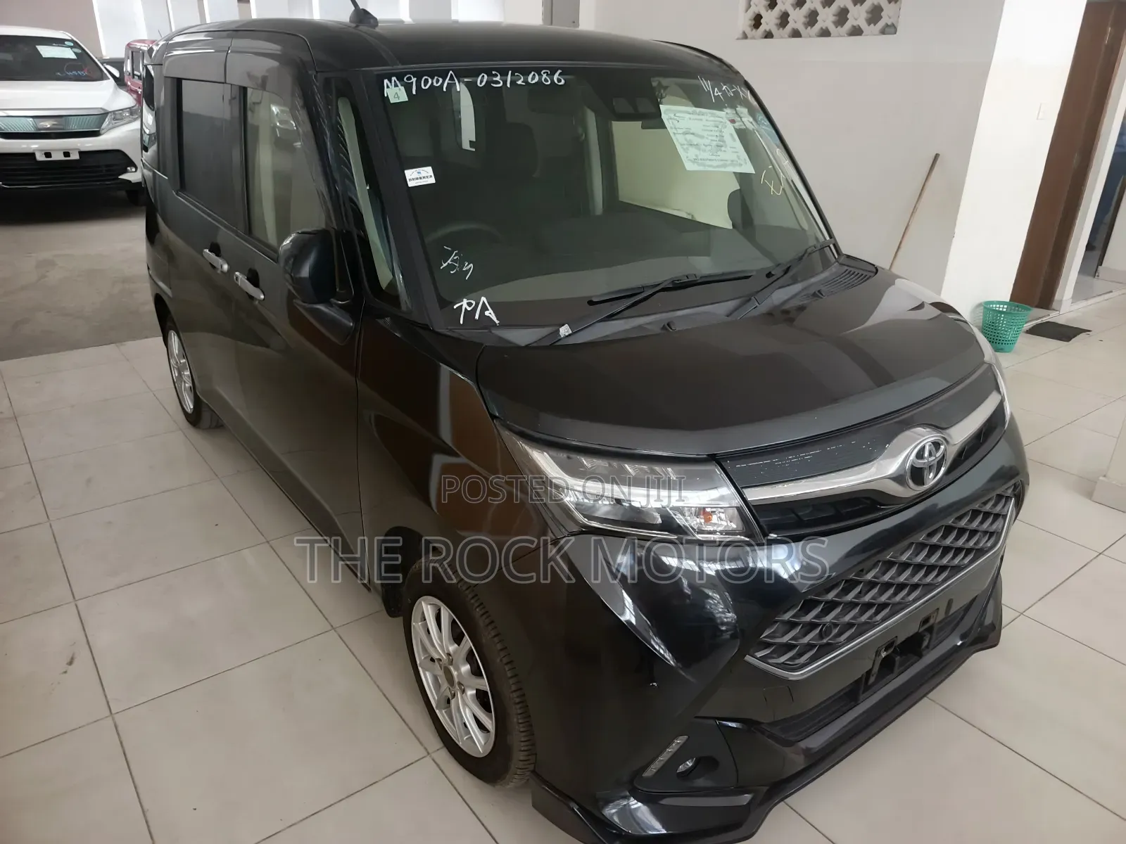 Toyota Tank 2018 Black