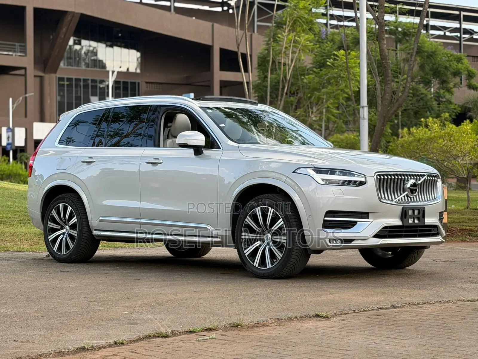 Volvo XC90 T6 Inscription 7 Passenger AWD 2020 White