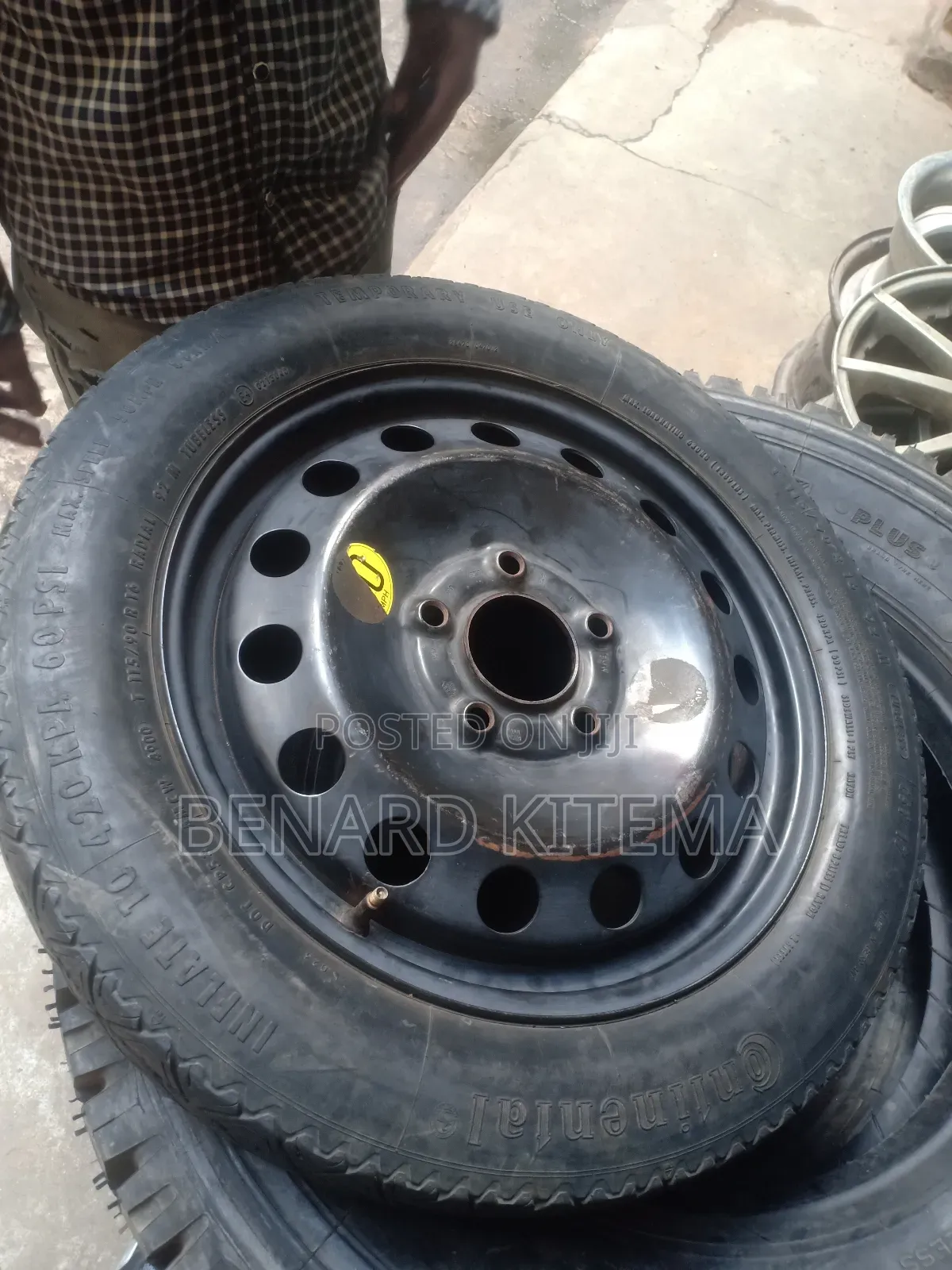 Donut Tire(Spare Tire) for BMW X5 ,X6 and X7 as Well