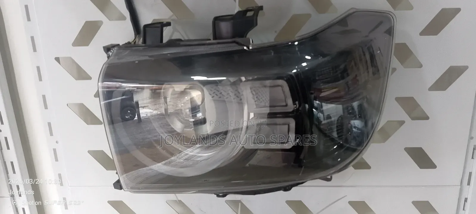 Landcruiser Fj70/76/79 After Market Led Headlights