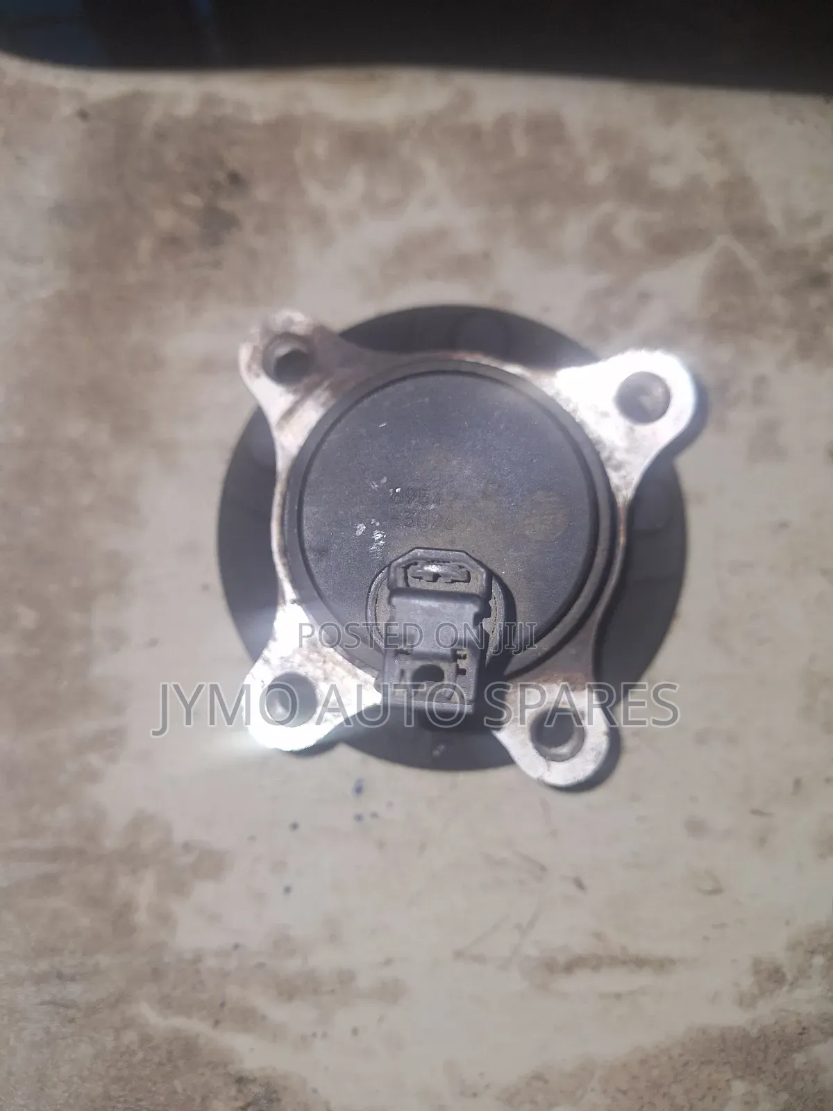 Toyota Mark X Front Wheel Hub