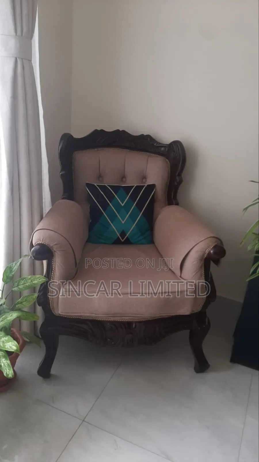 Carved Mahogany 7 Seater Set