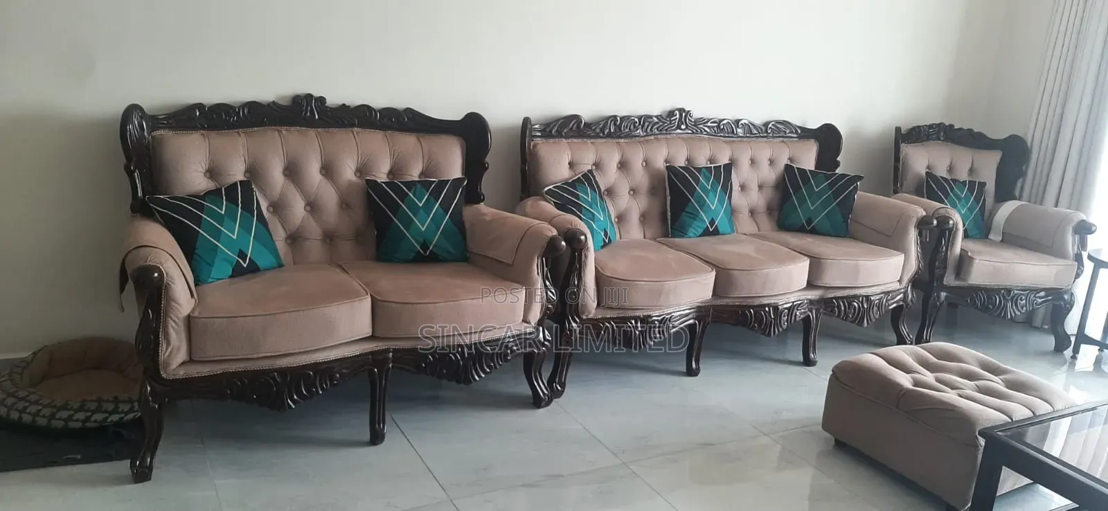 Carved Mahogany 7 Seater Set