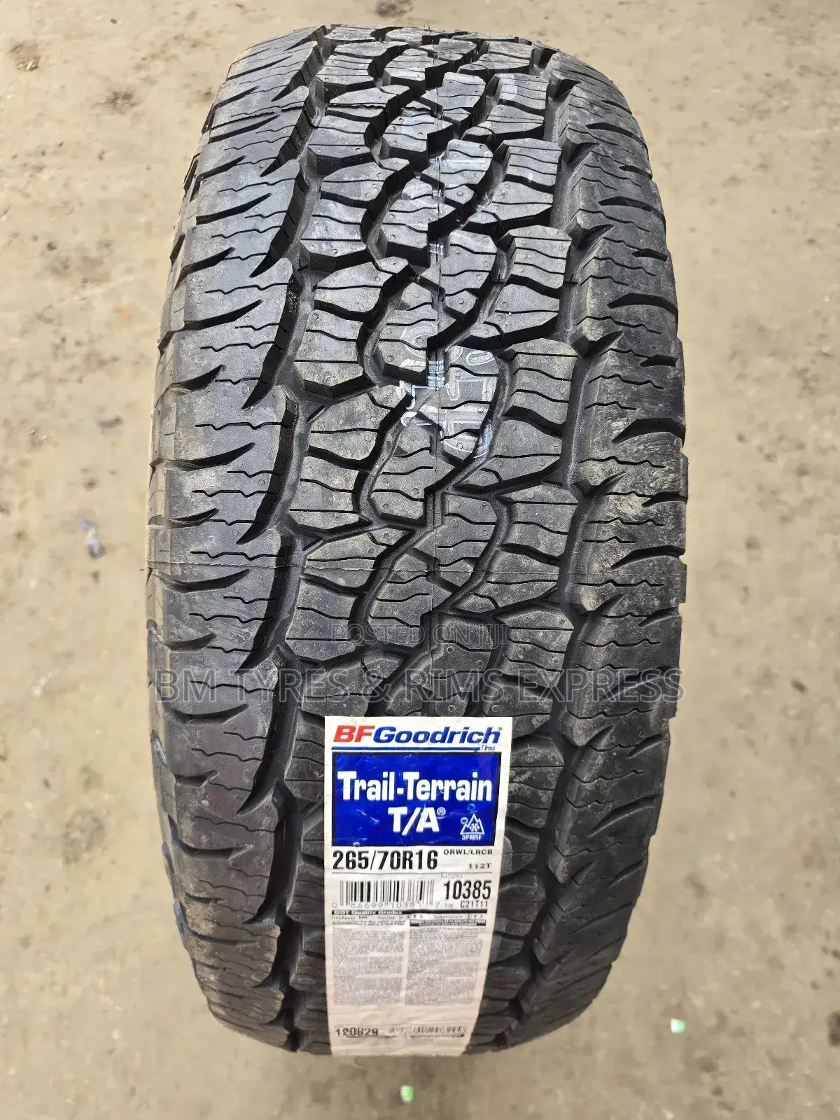 265 /70 R16 Bf Goodrich Tyres (Made in U.S.A).