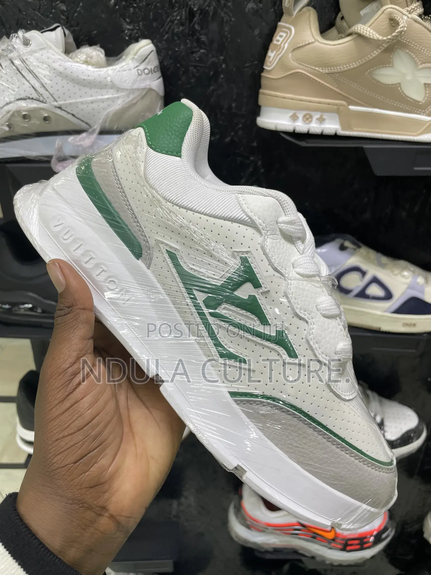 Louis Vuitton Classic Sneakers