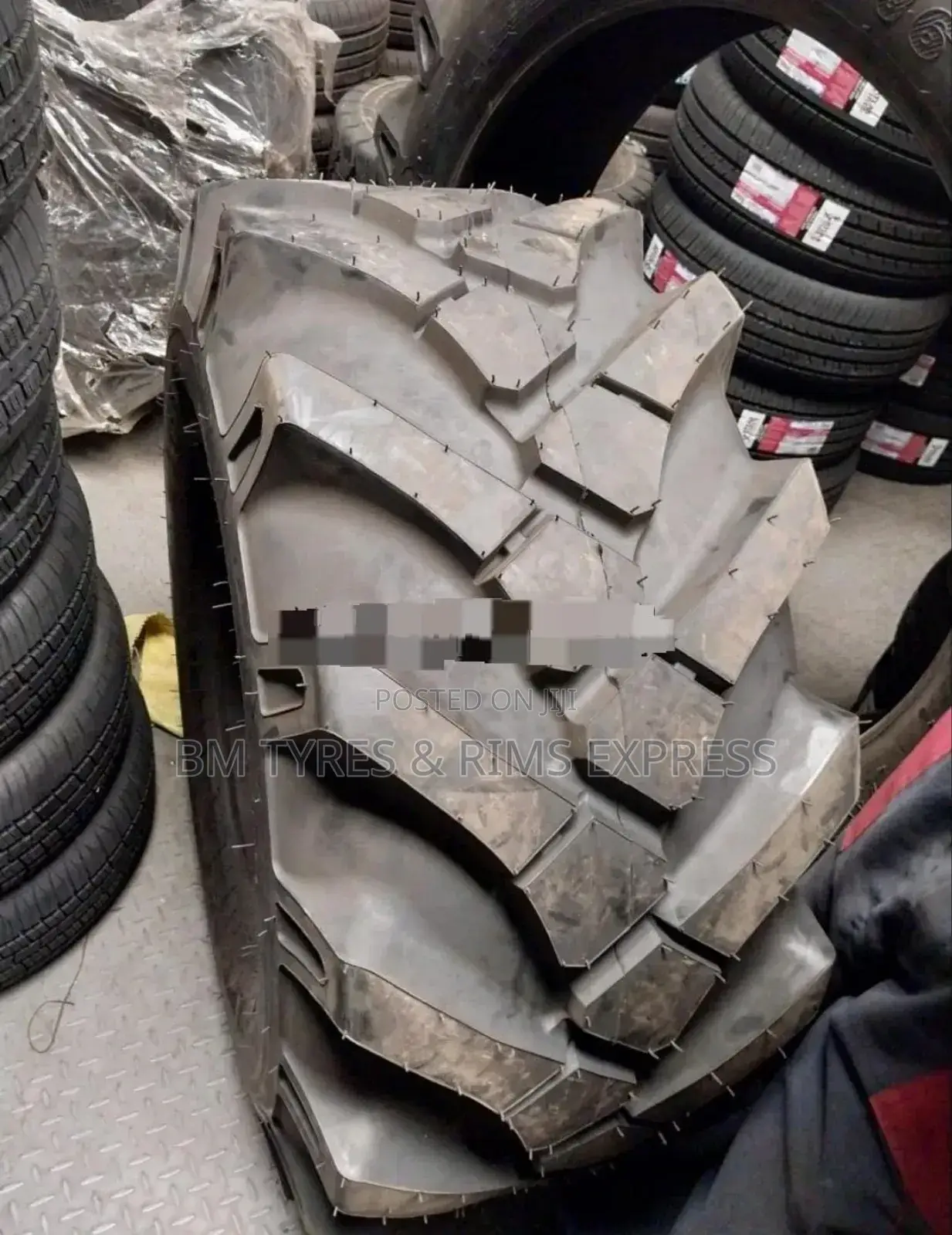 18-19.5 Speedways Tyres (Tractor). India.