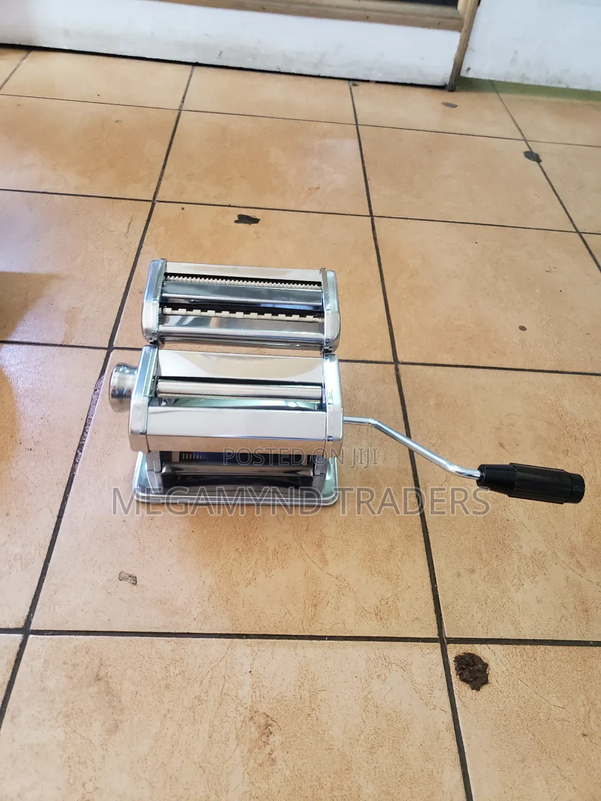Pasta Machine / KMT Style Manual Pasta Machine