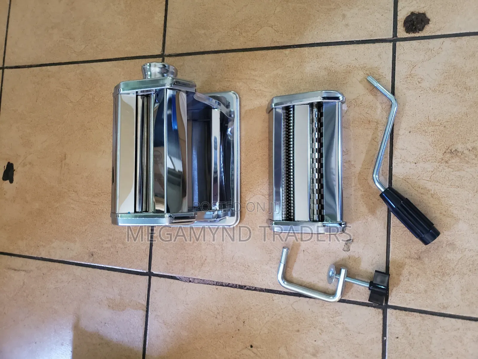 Pasta Machine / KMT Style Manual Pasta Machine