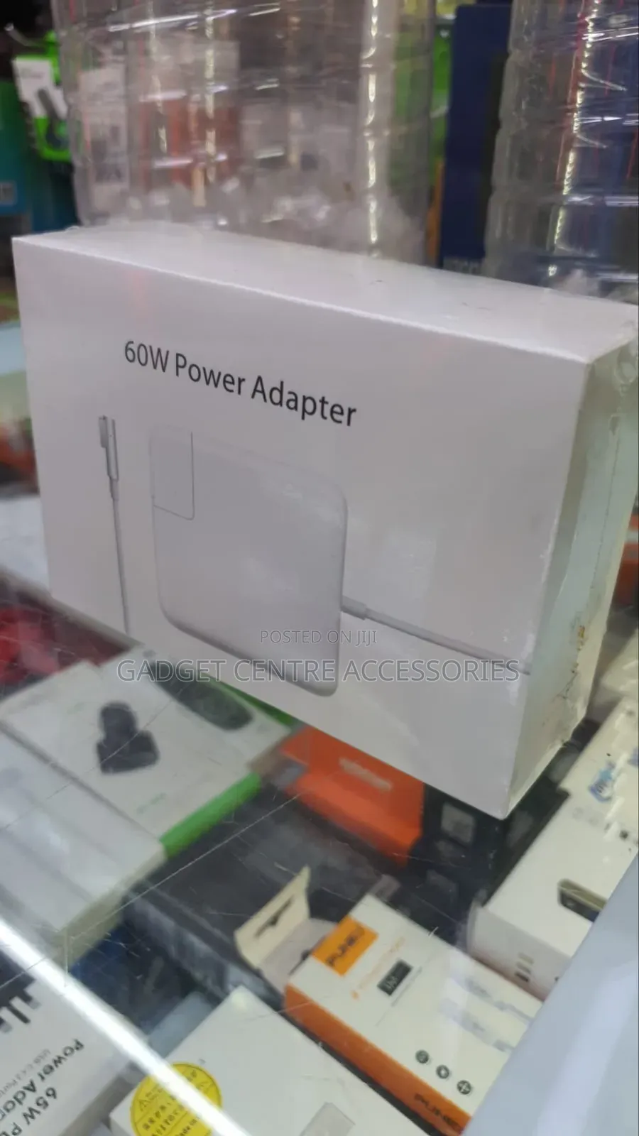 Macbook Adapter Brand New on Good Condition 60w