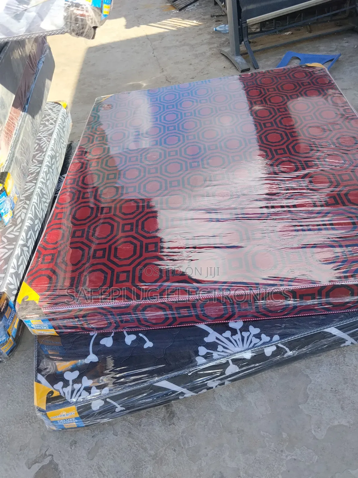 Morning Glory 4×6×10 Inches High Density Plain Mattress