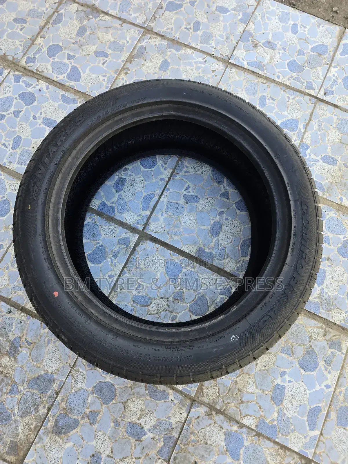 225 /50 R18 Maxtrek Tyres (Highway Terrrain)