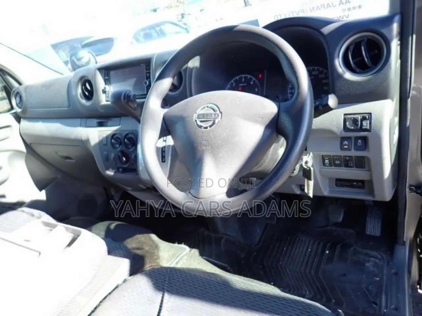Nissan Caravan (Urvan) 2019 Grey
