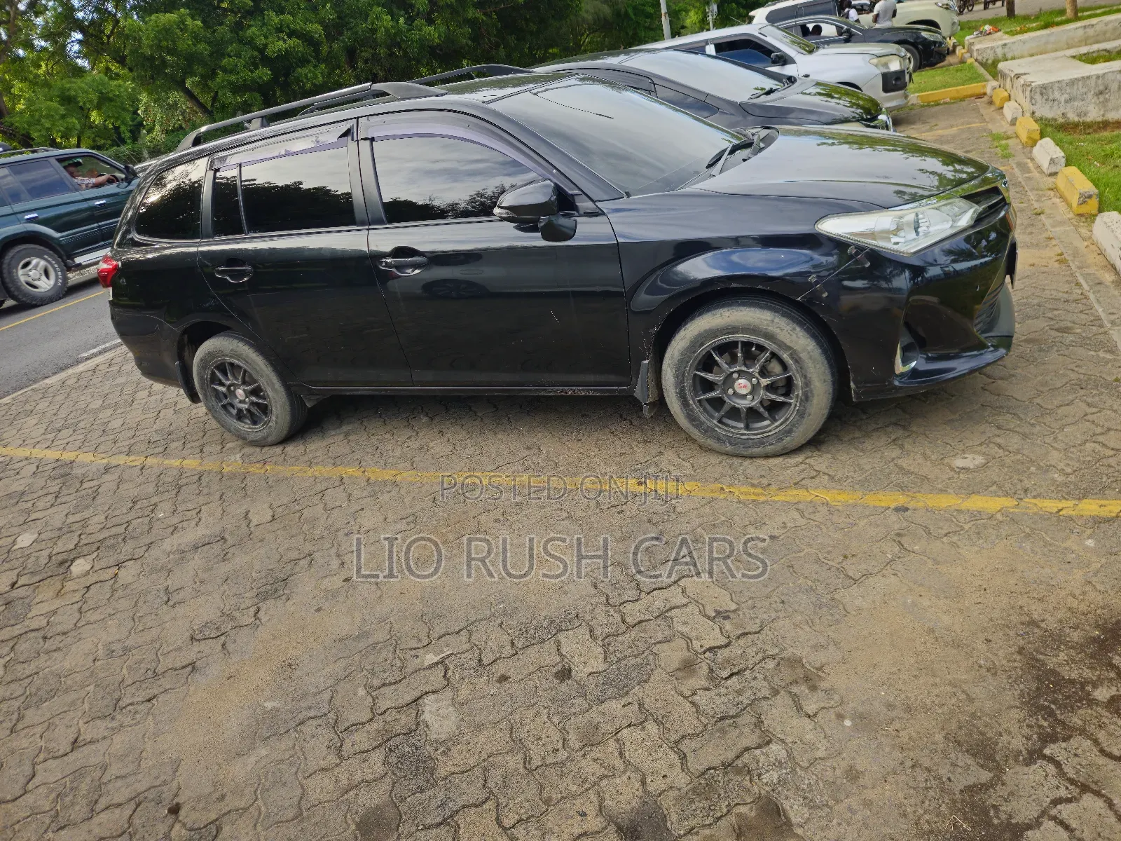 Toyota Corolla Fielder 2016 Black
