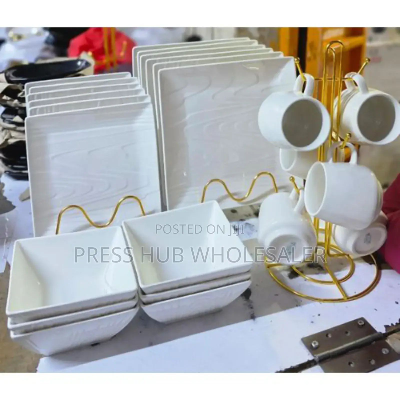 24-Piece Ceramic Dinner Set