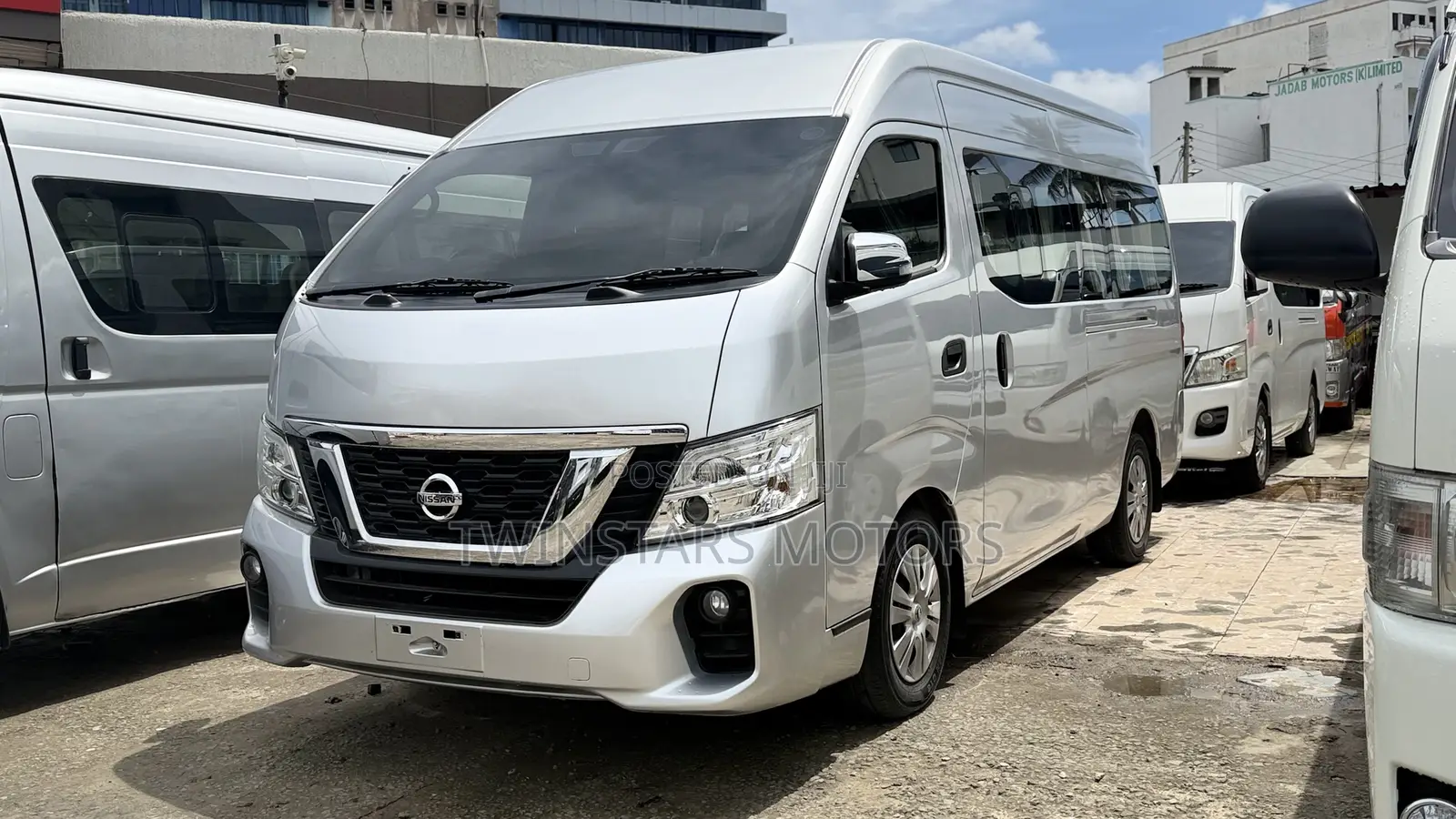 Nissan NV350 2019 Silver