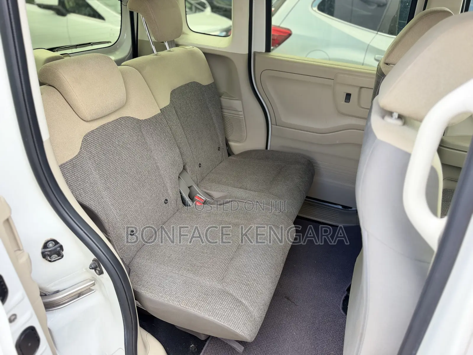 Honda N-Box 660 FWD 2018 White