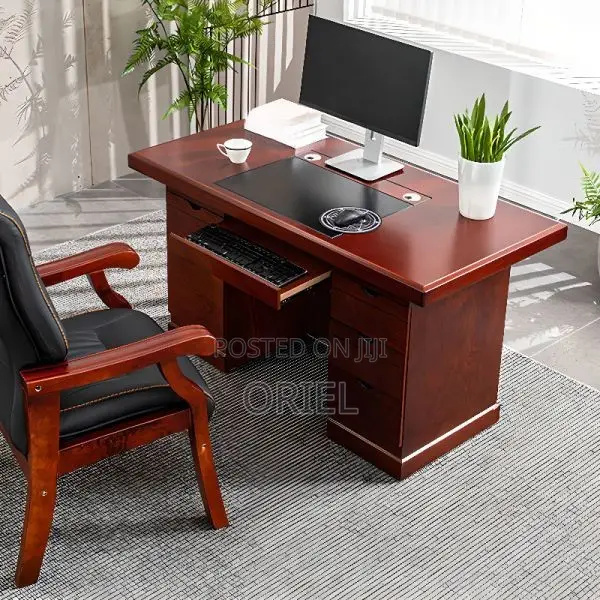 Office Desk:- 120cm Contemporary Executive Office Desk