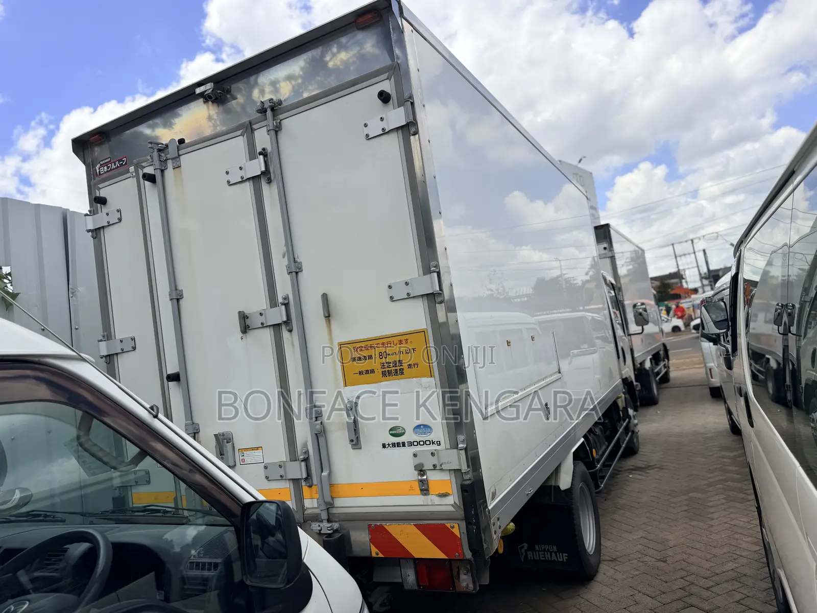 Isuzu Elf-2018