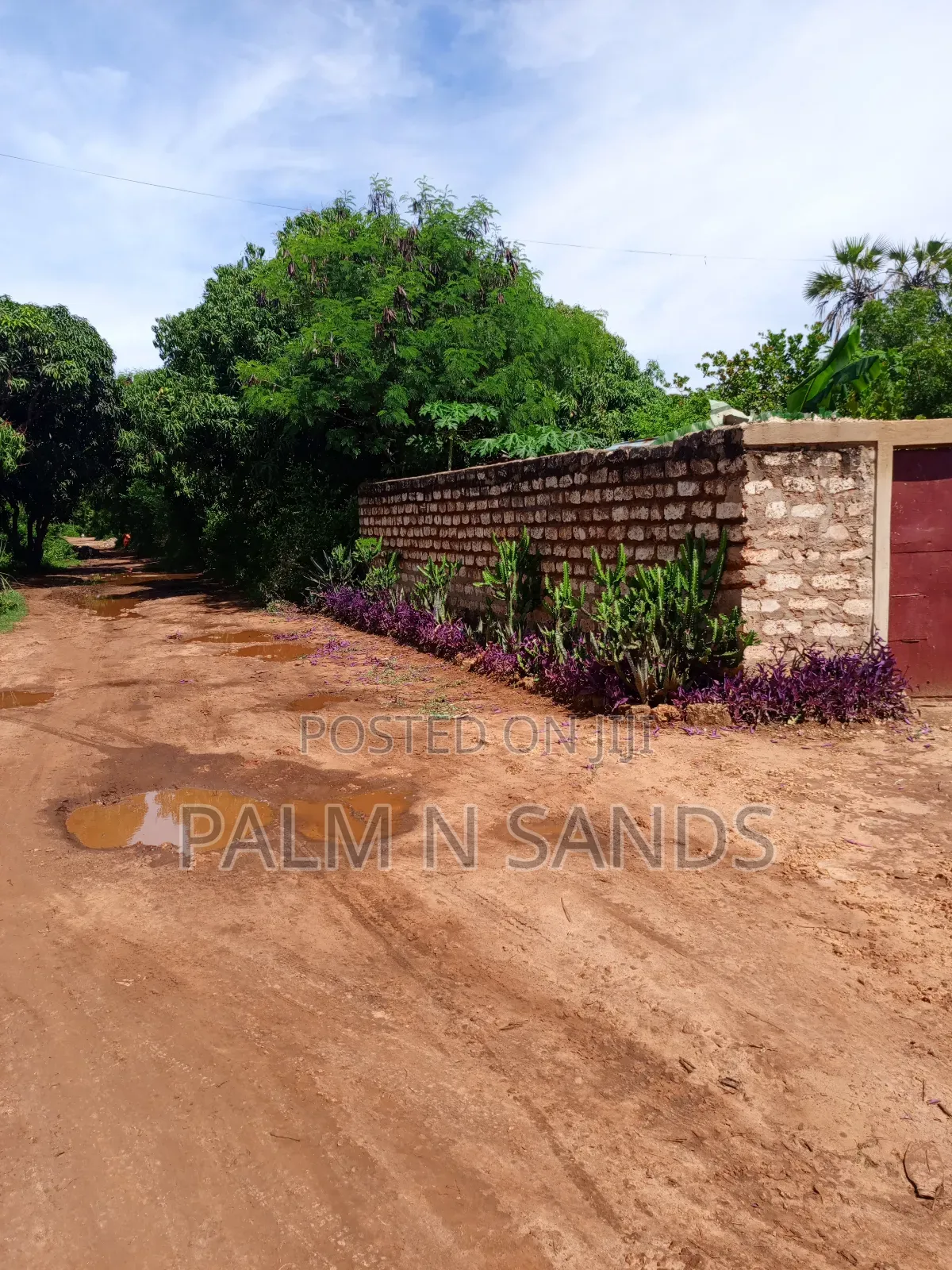 One Acre Villa Mandhari Area Diani on Sale!