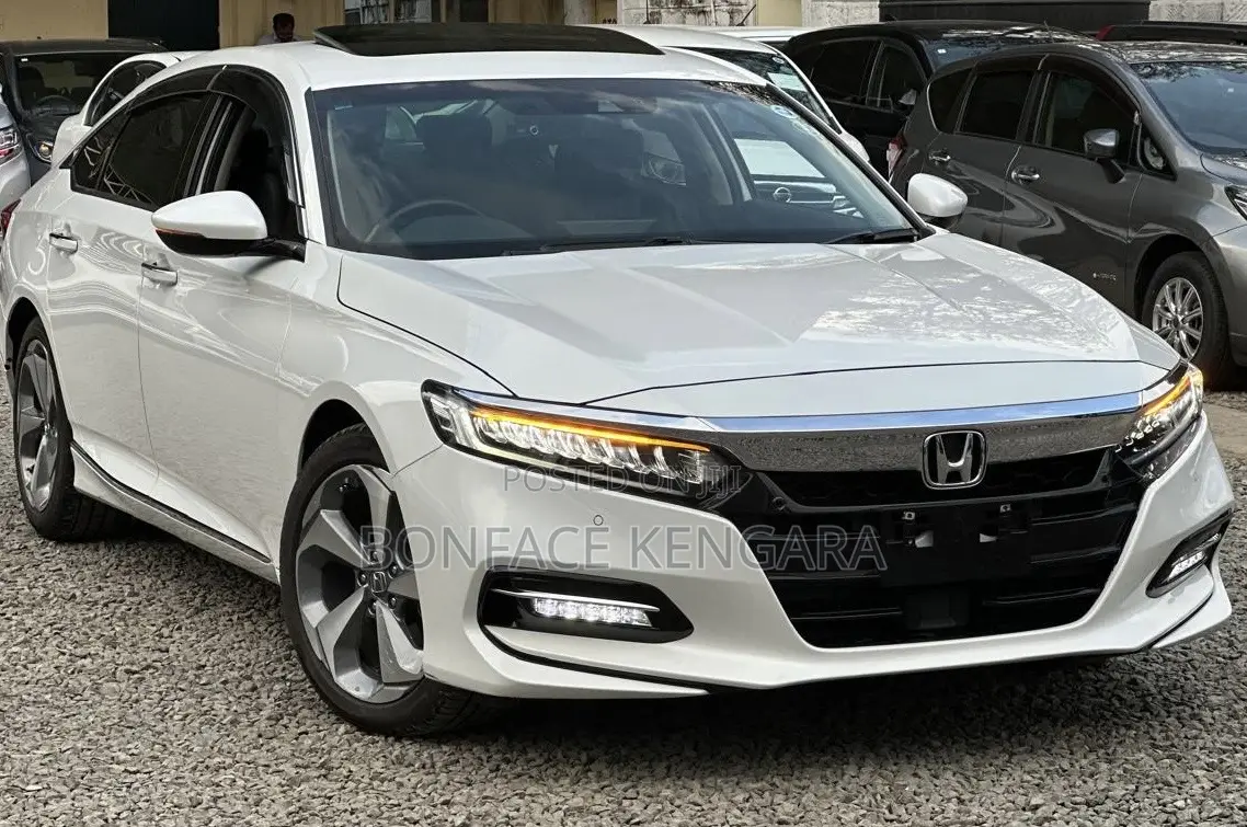 Honda Accord Sport 2.0T 2020 White