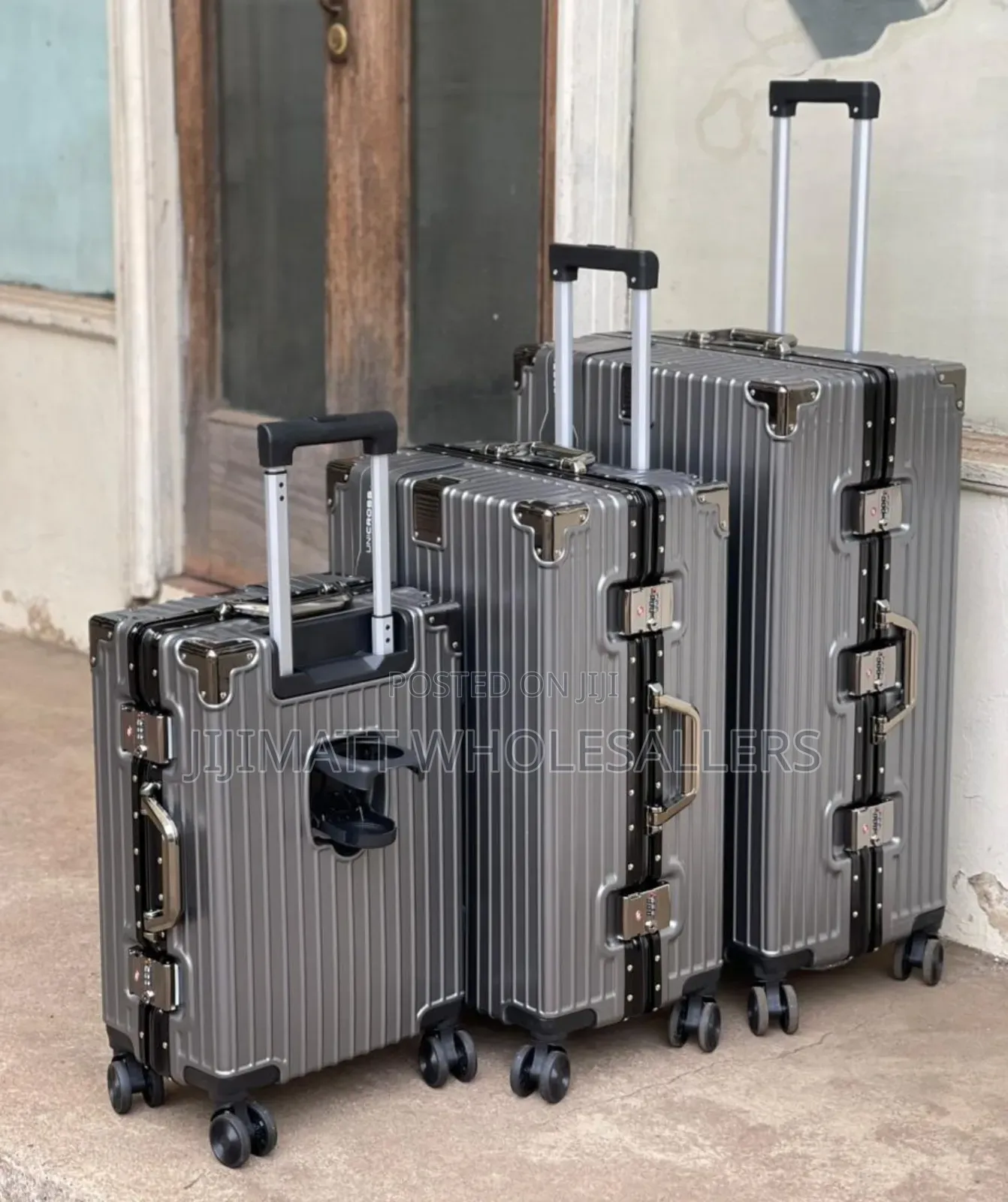 3in1 Laxurious Managerial Bossy Aliminium Unicross Zippless Suitcase