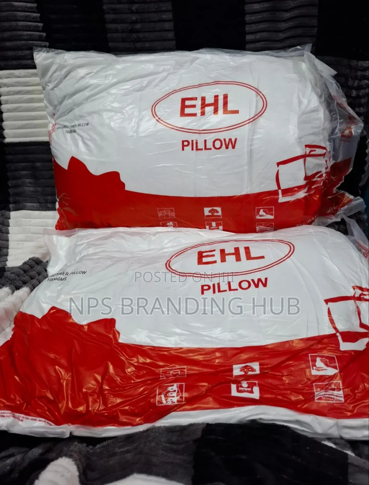 White Compressed Fibre Bed Pillows Sk