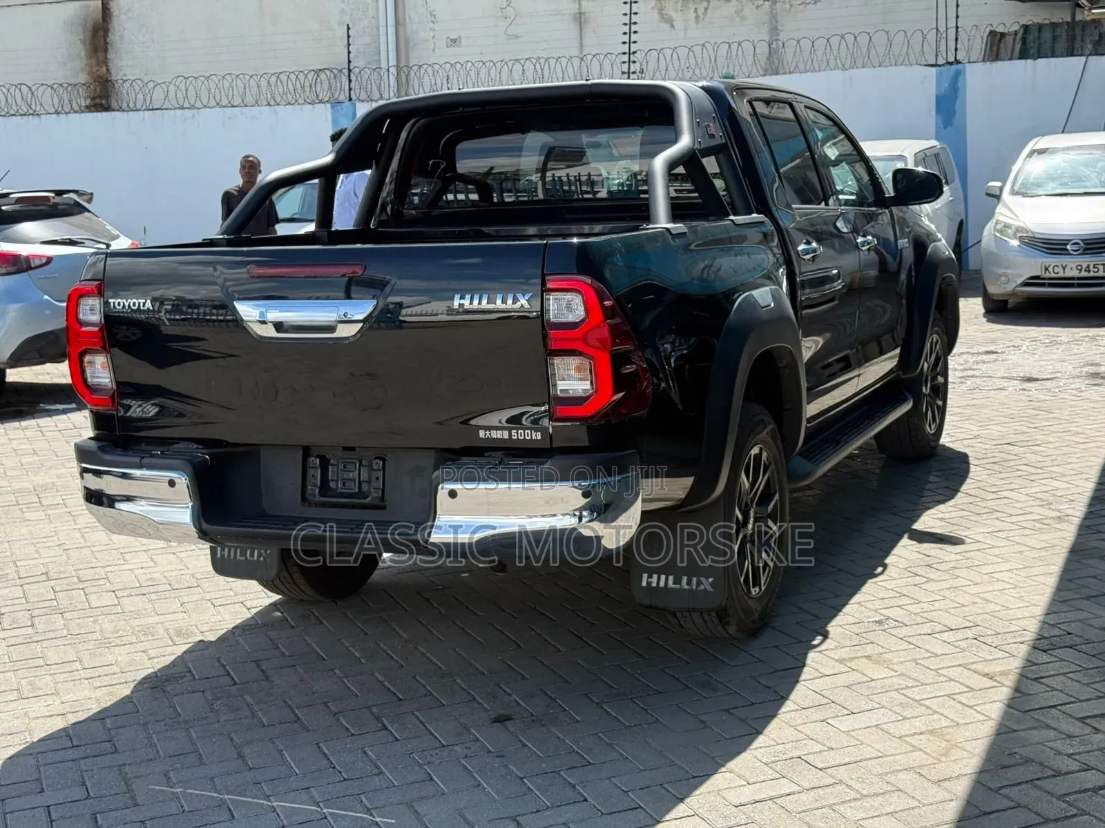Toyota Hilux 2.4 Diesel 2020 Black
